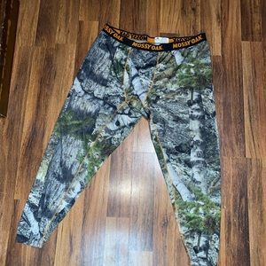 Men’s camouflage pants like new never worn